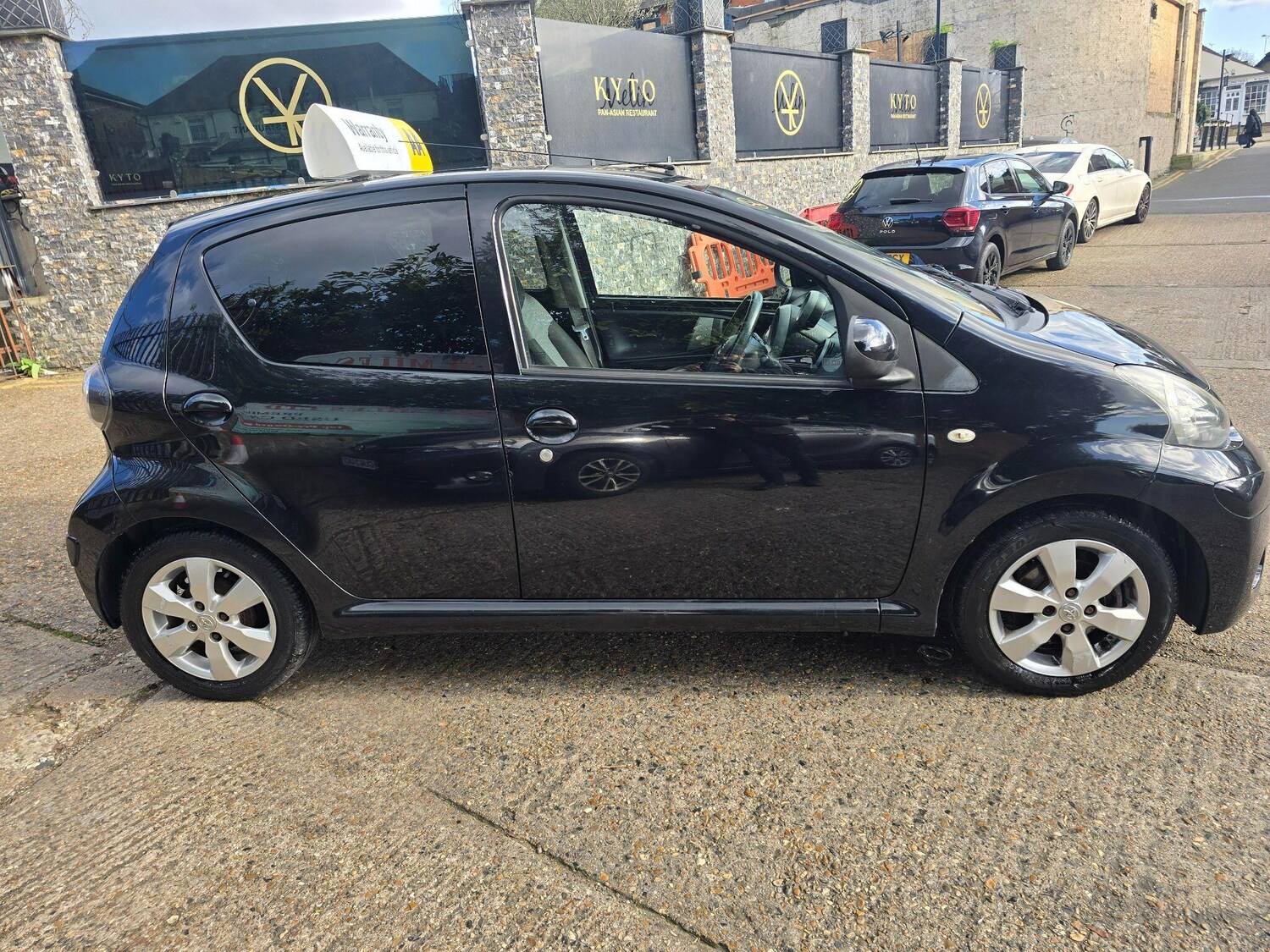 Used Toyota AYGO 2013 for sale - 77839693: Photo 8