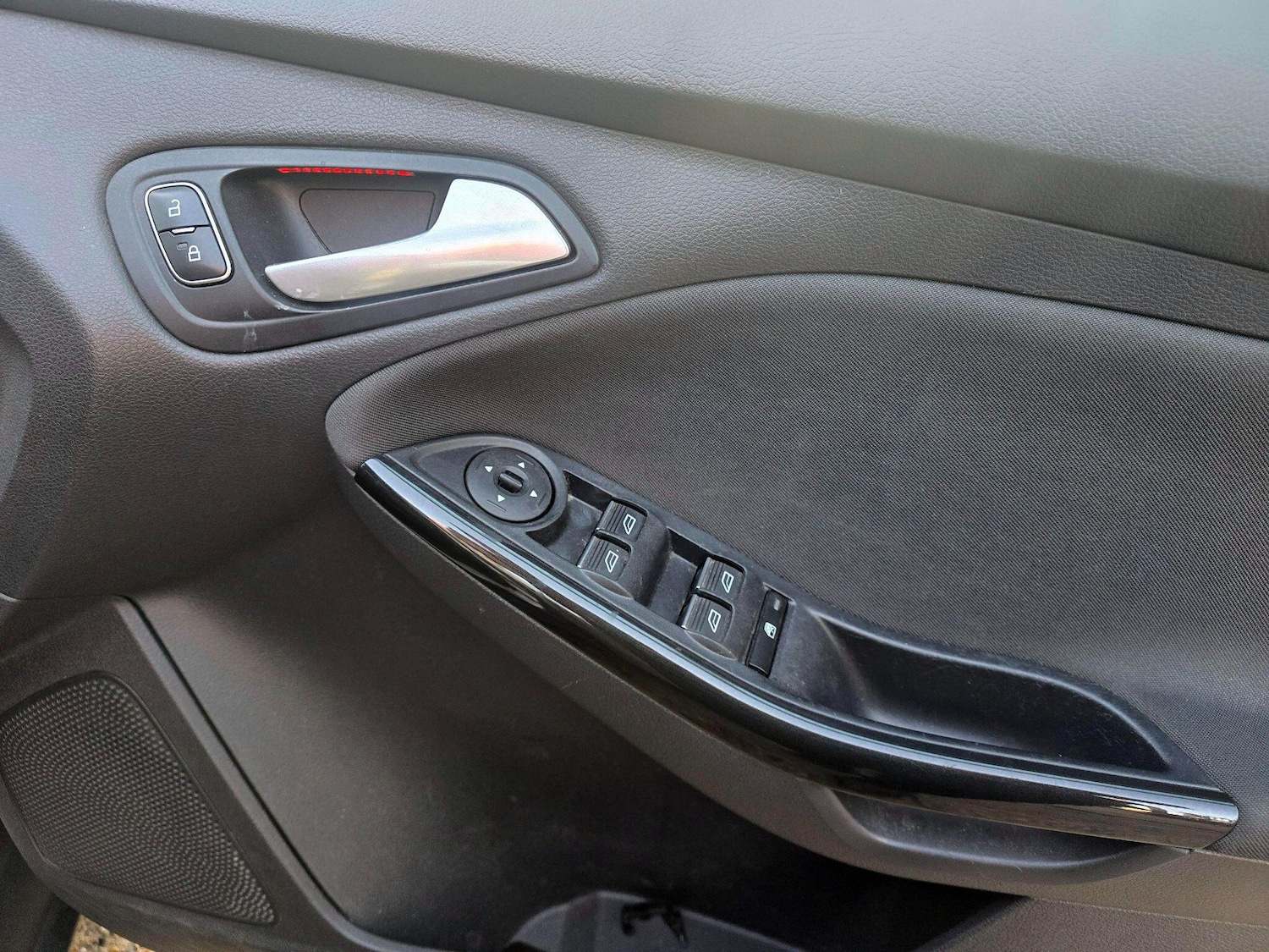 Used Ford Focus 2016 for sale - 76689585: Photo 10