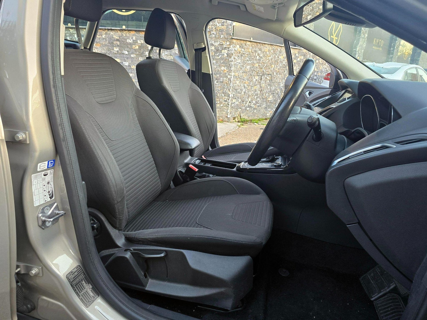 Used Ford Focus 2016 for sale - 76689585: Photo 24