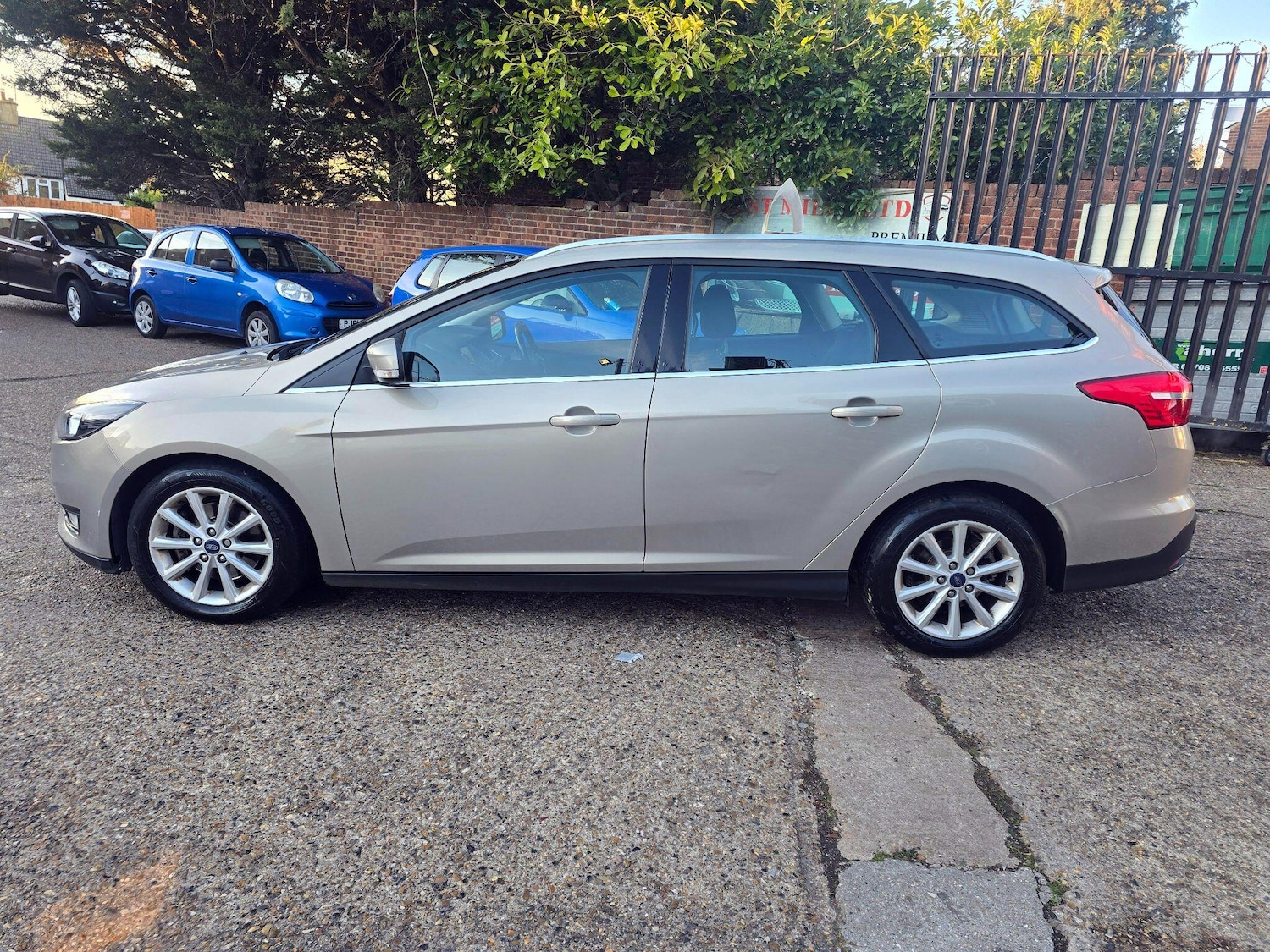 Used Ford Focus 2016 for sale - 76689585: Photo 5