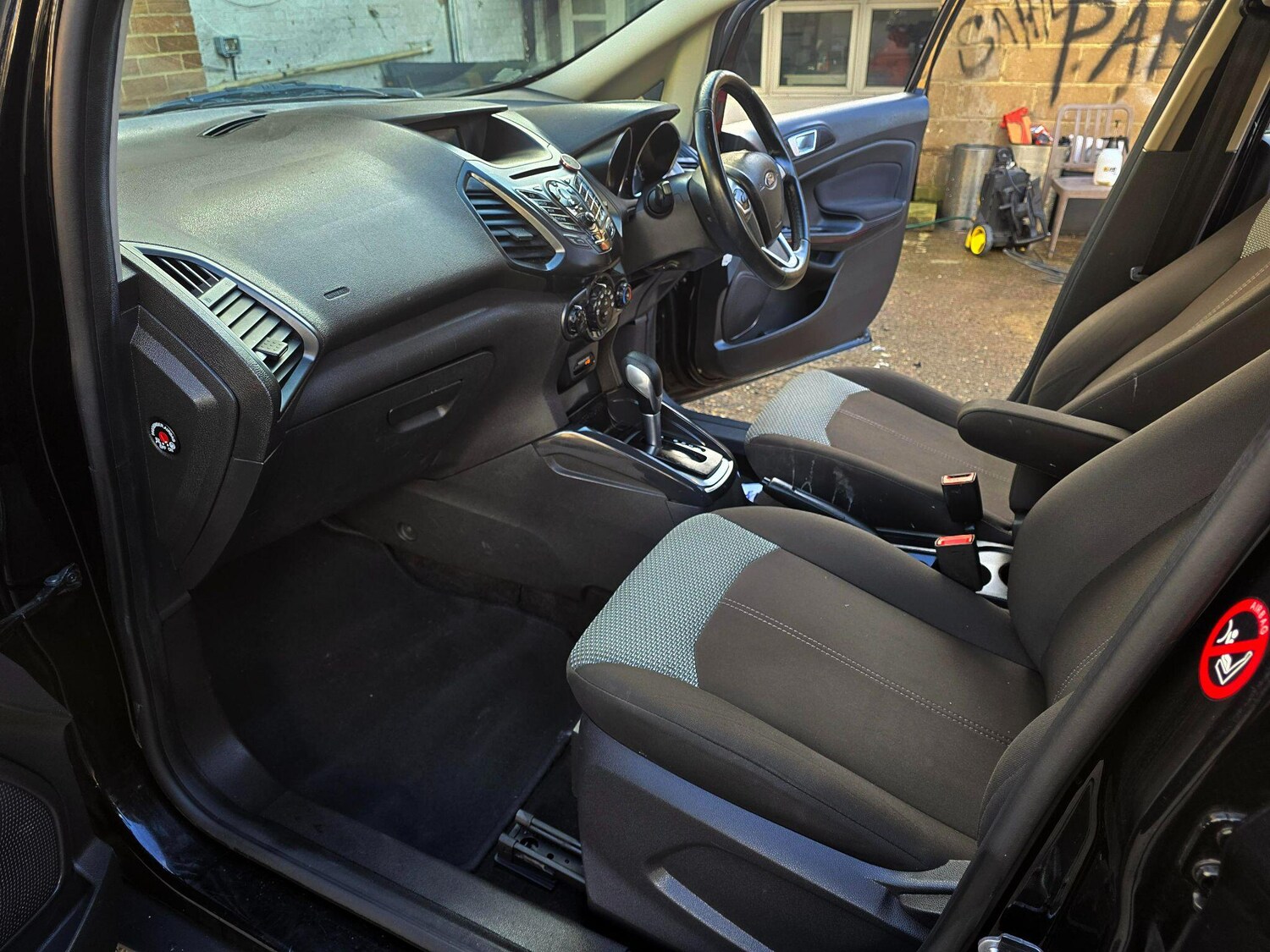 Used Ford Ecosport 2016 for sale - 77838914: Photo 19