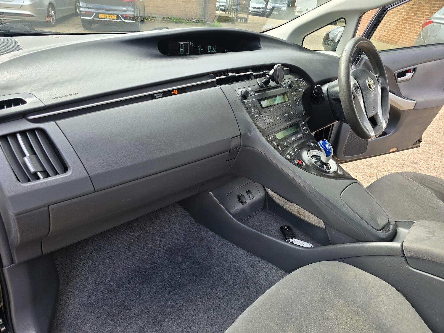 Used Toyota Prius 2010 for sale - 78072520: Photo 14