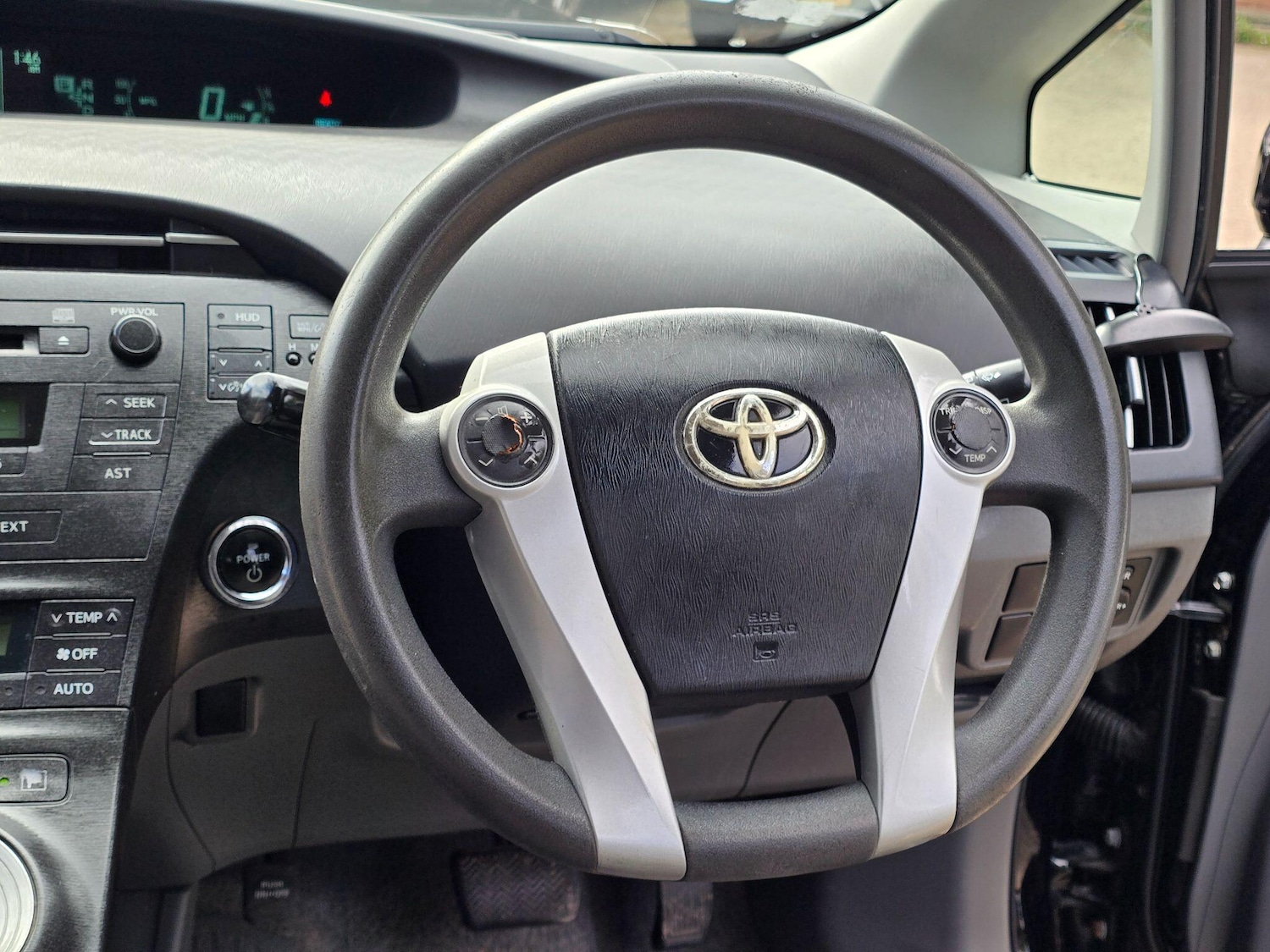 Used Toyota Prius 2010 for sale - 78072520: Photo 18
