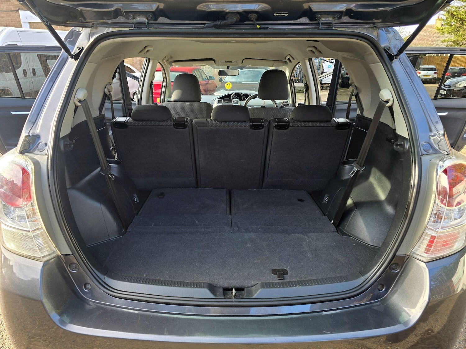 Used Toyota Verso 2013 for sale - 77315081: Photo 31