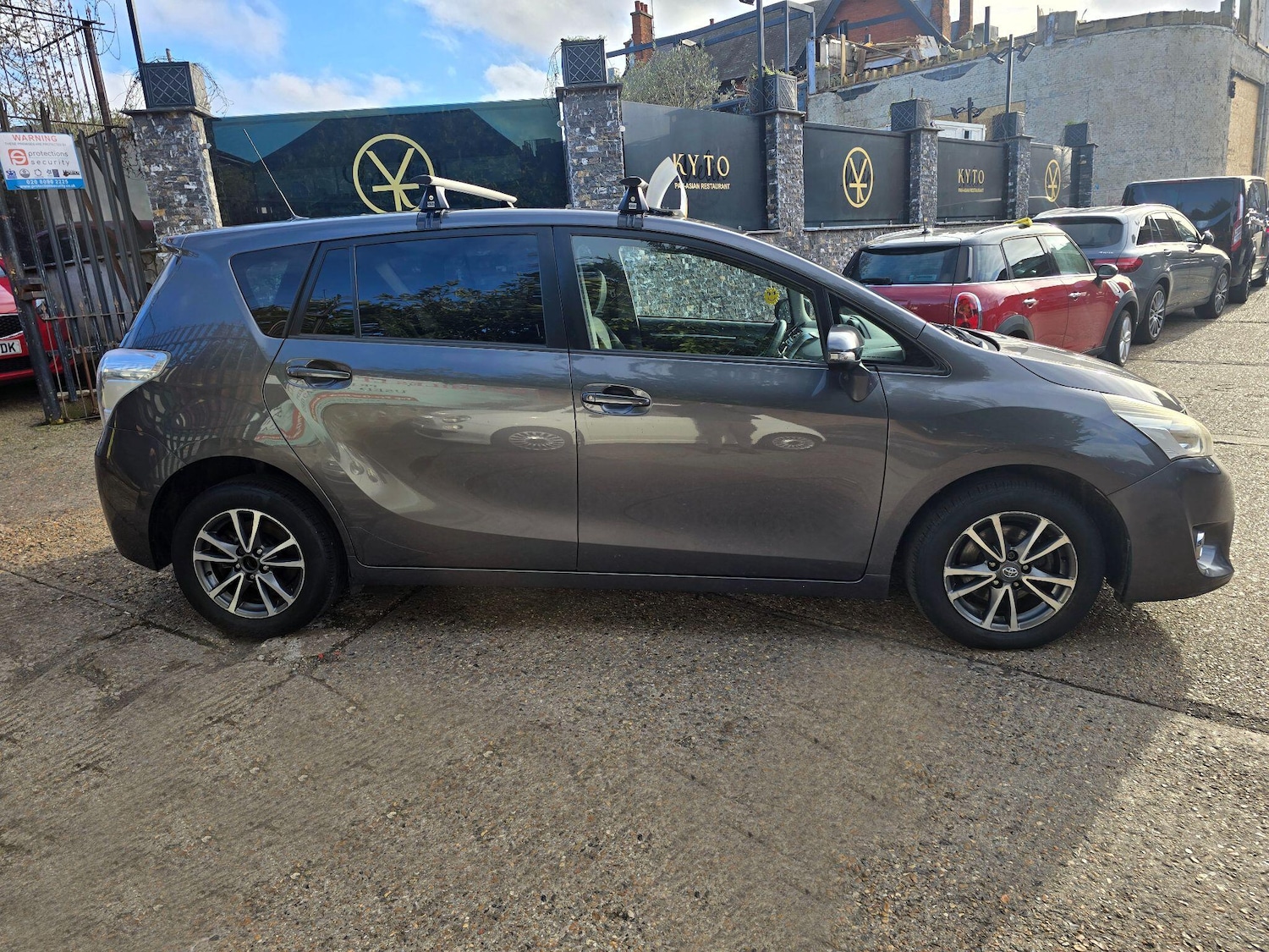 Used Toyota Verso 2013 for sale - 77315081: Photo 7