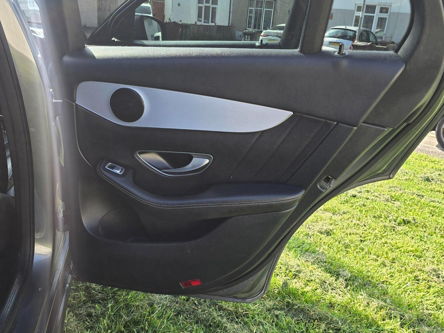 Used Mercedes-Benz GLC 2016 for sale - 77982360: Photo 14