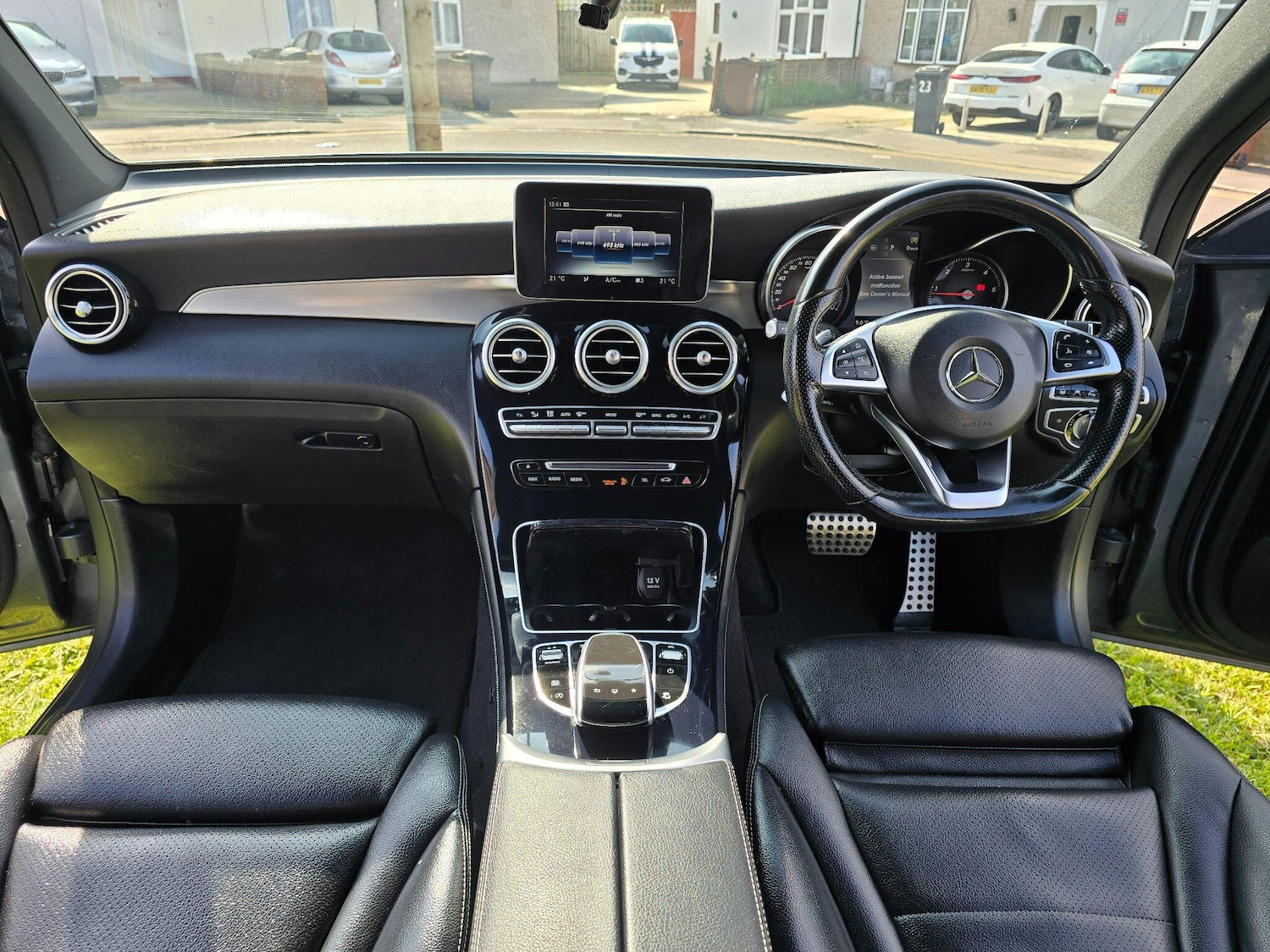 Used Mercedes-Benz GLC 2016 for sale - 77982360: Photo 17