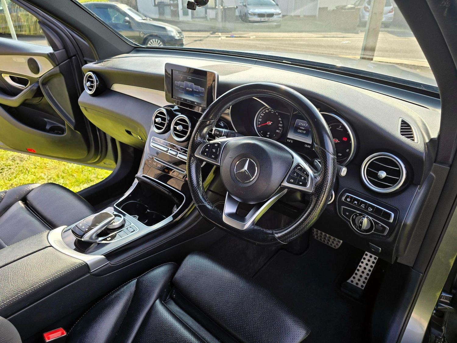 Used Mercedes-Benz GLC 2016 for sale - 77982360: Photo 27