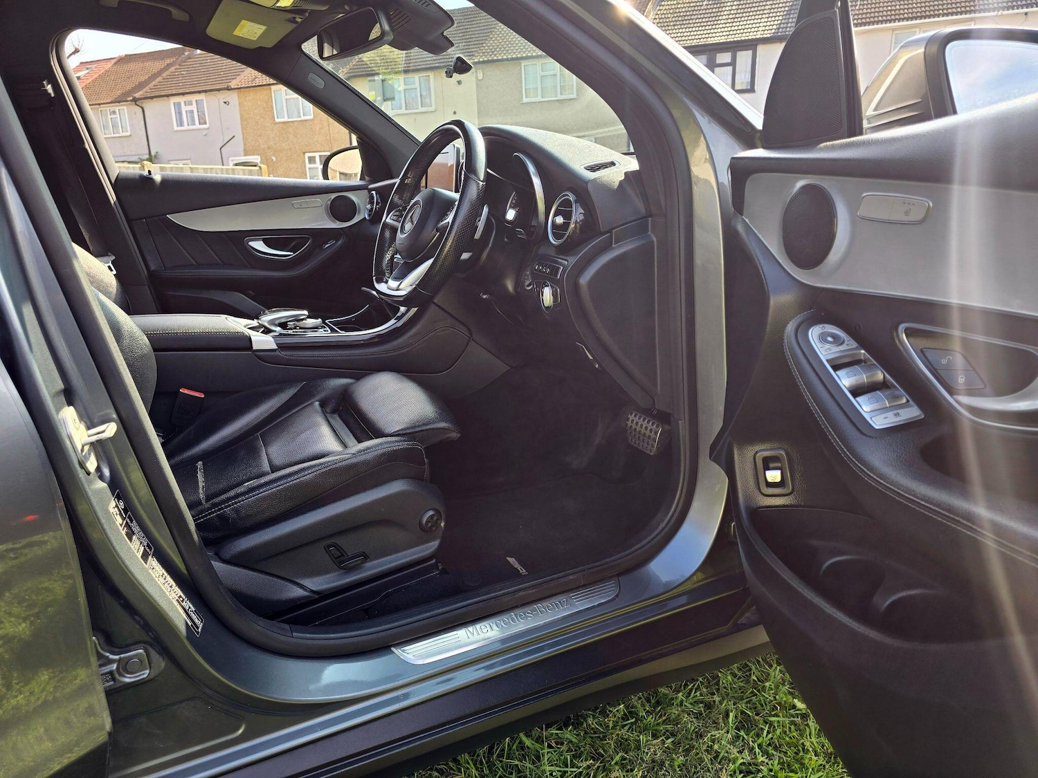 Used Mercedes-Benz GLC 2016 for sale - 77982360: Photo 34