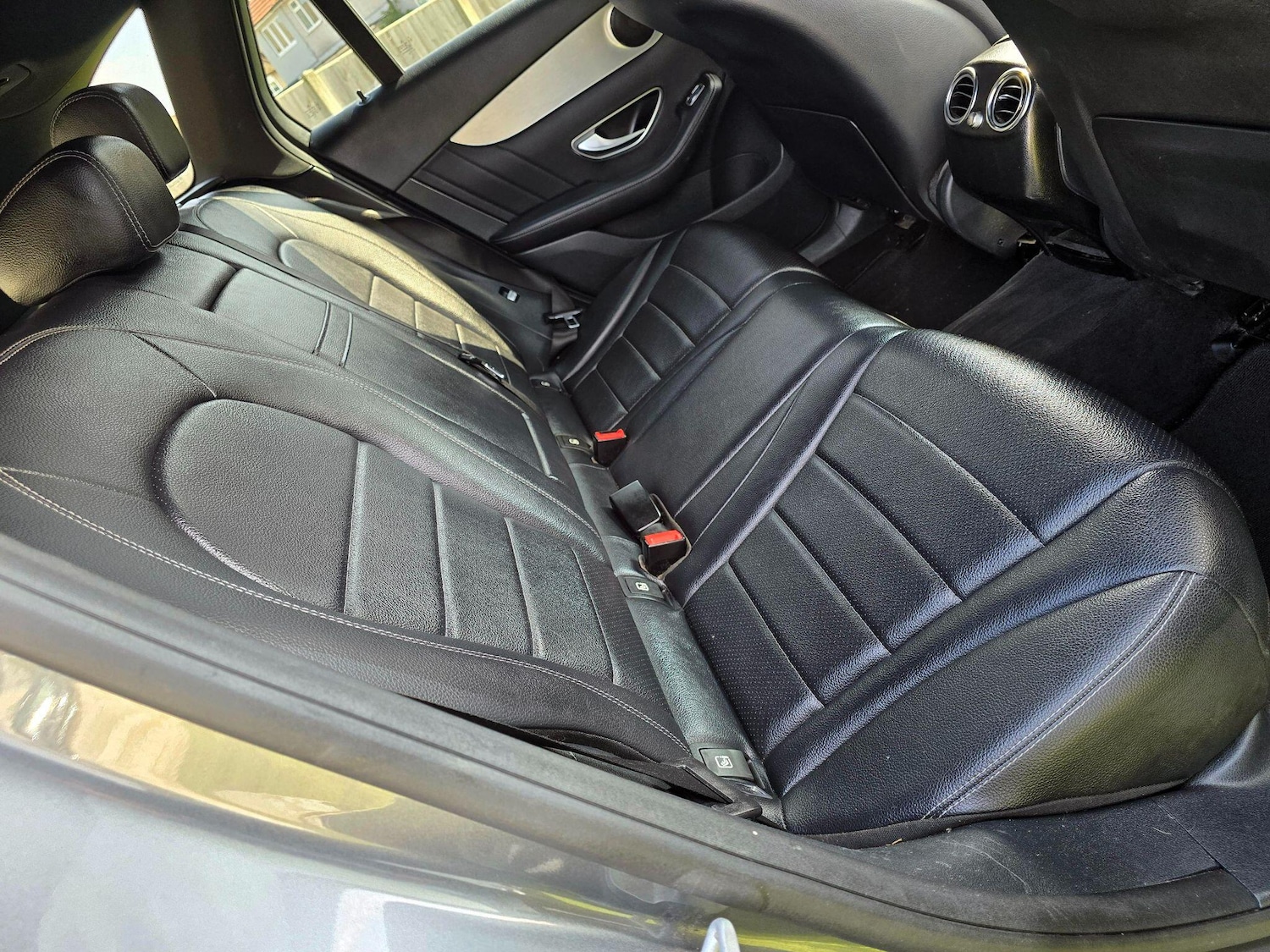 Used Mercedes-Benz GLC 2016 for sale - 77982360: Photo 36