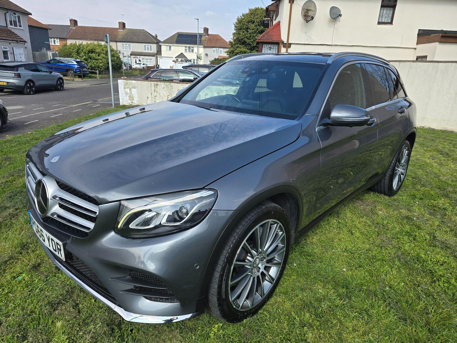 Used Mercedes-Benz GLC 2016 for sale - 77982360: Photo 4