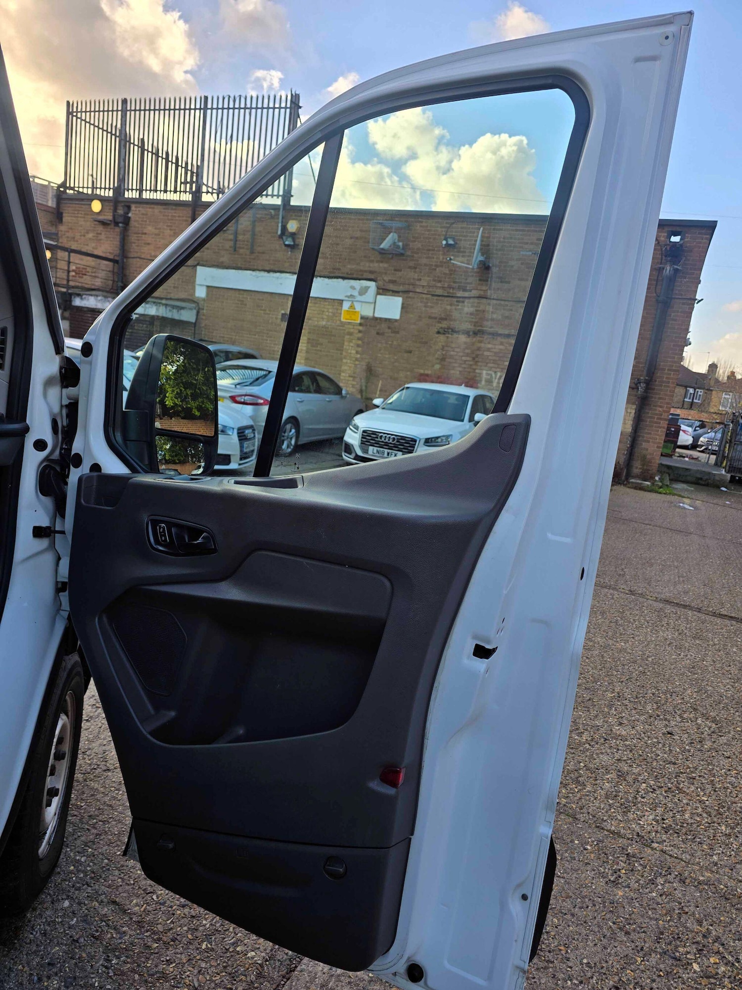 Used Ford Transit 2021 for sale - 76899149: Photo 11