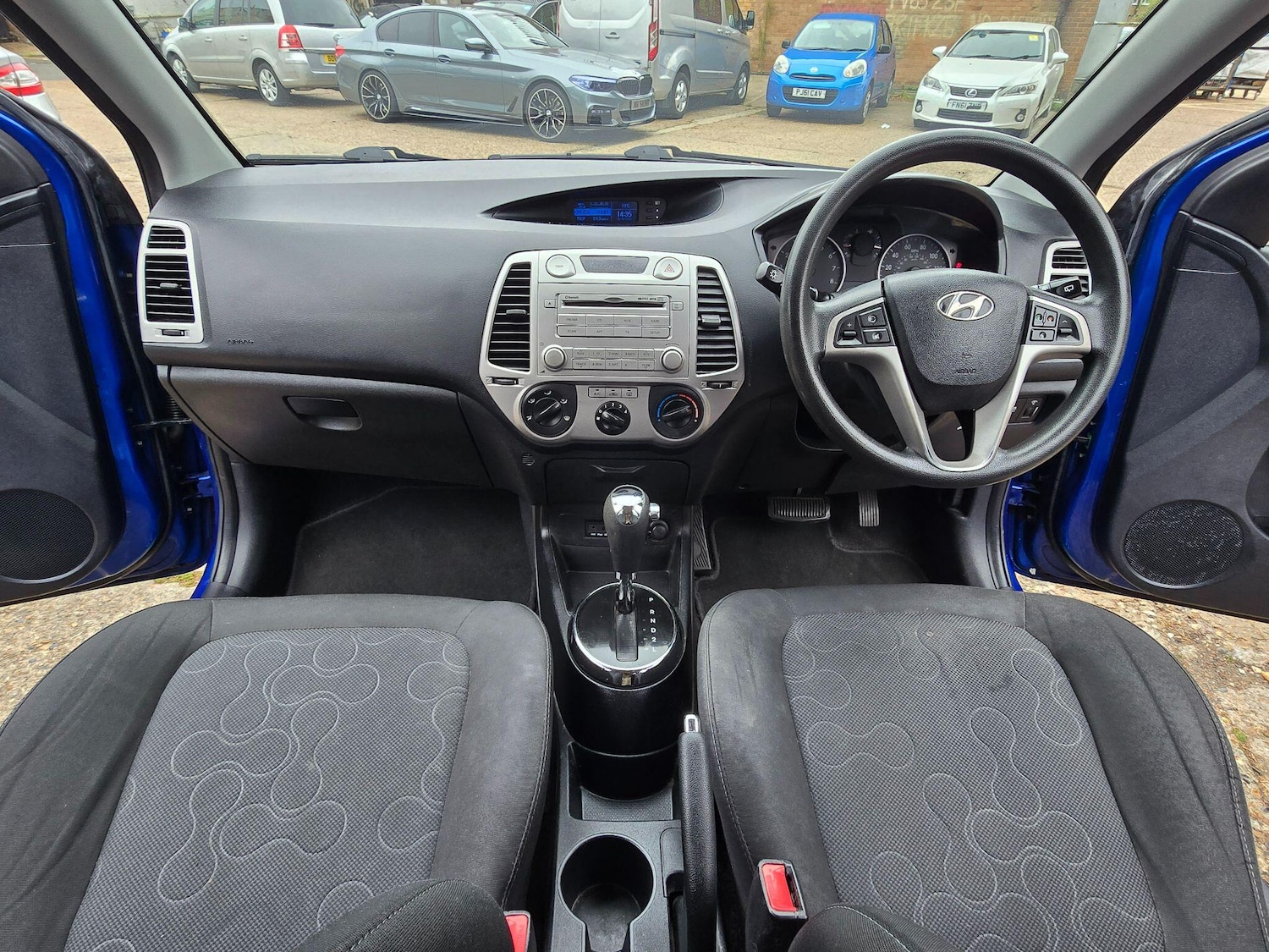Used Hyundai i20 2011 for sale - 76270042: Photo 15