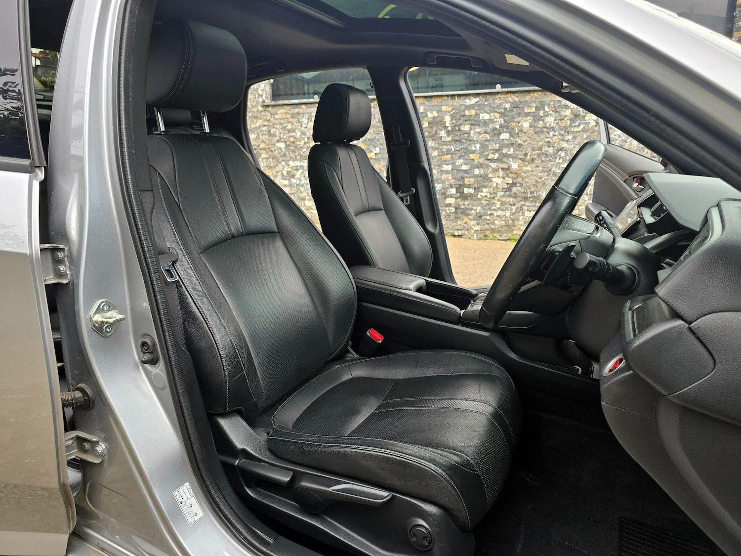 Used Honda Civic 2017 for sale - 78141454: Photo 23