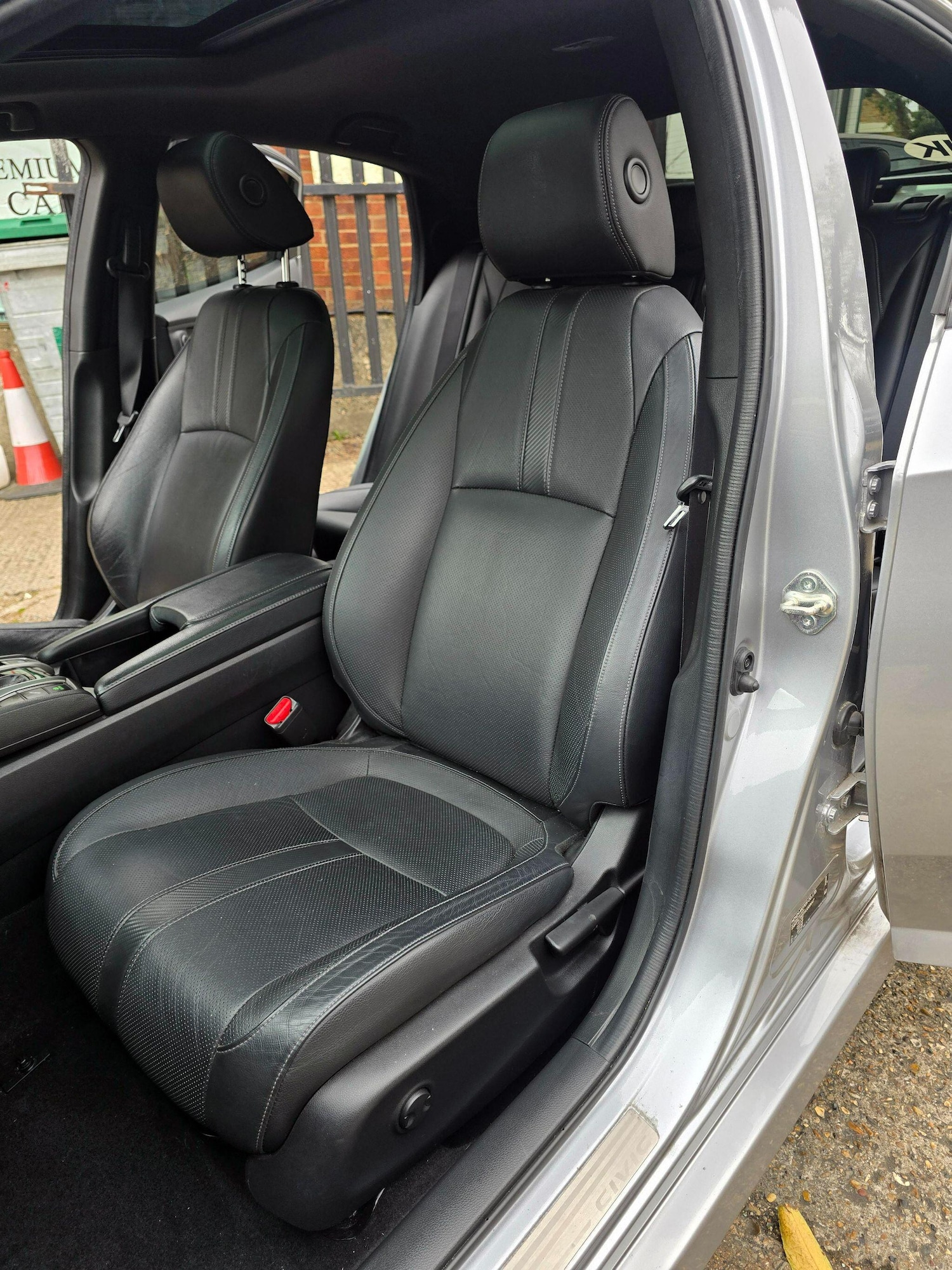 Used Honda Civic 2017 for sale - 78141454: Photo 24