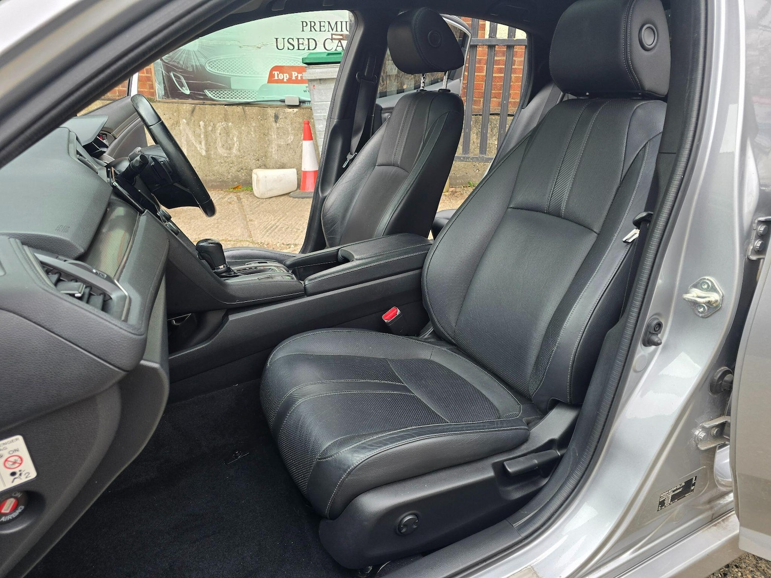 Used Honda Civic 2017 for sale - 78141454: Photo 25