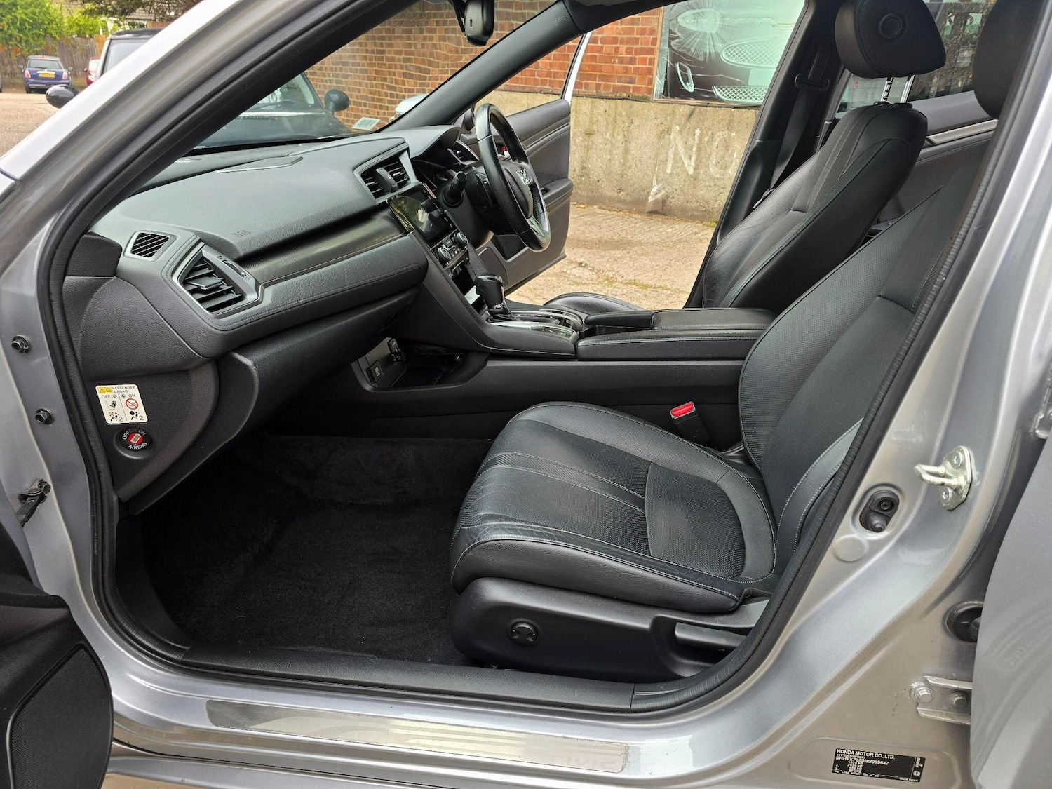 Used Honda Civic 2017 for sale - 78141454: Photo 26