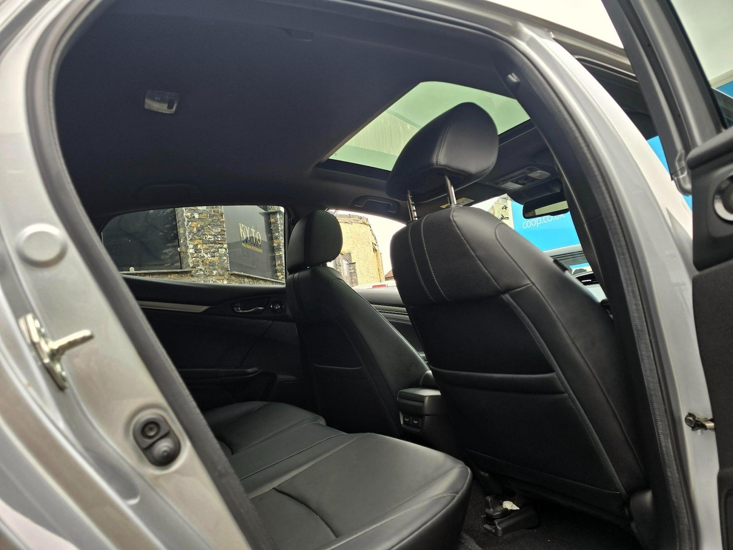 Used Honda Civic 2017 for sale - 78141454: Photo 31