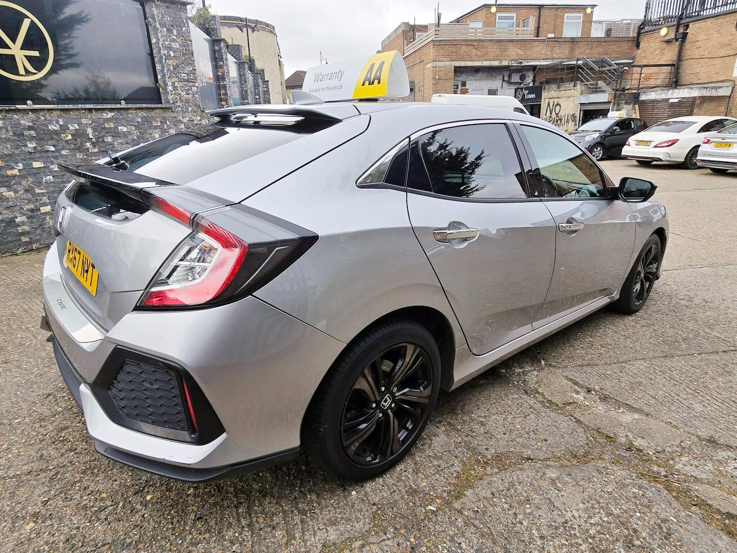 Used Honda Civic 2017 for sale - 78141454: Photo 7