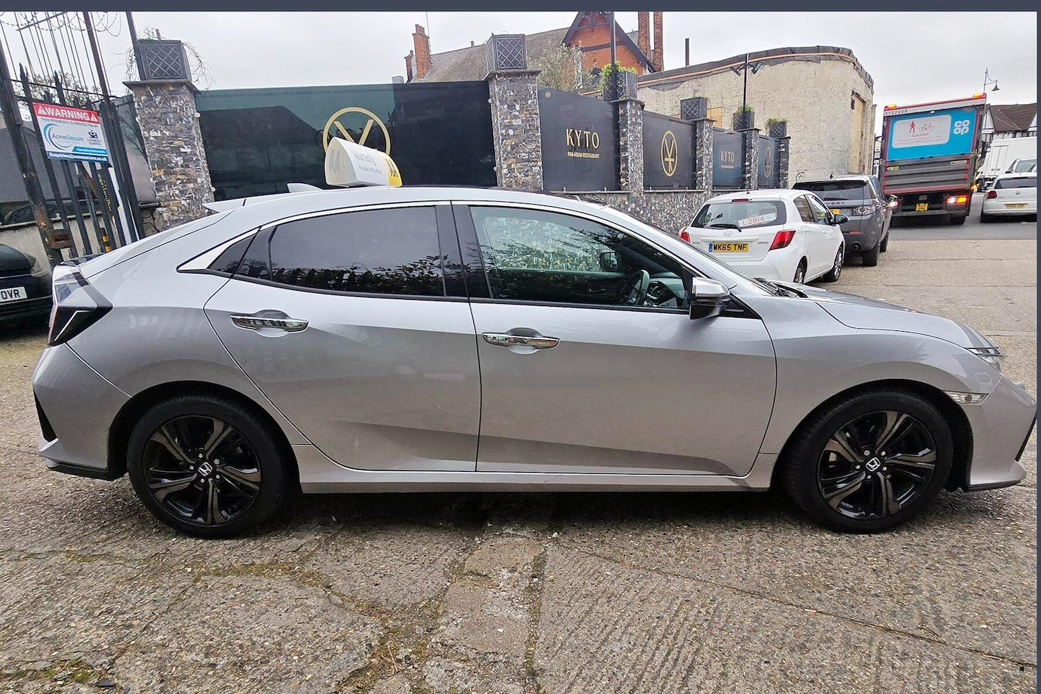 Used Honda Civic 2017 for sale - 78141454: Photo 9