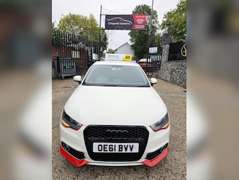 Used Audi A1 2012 for sale - 76270950: Photo 2