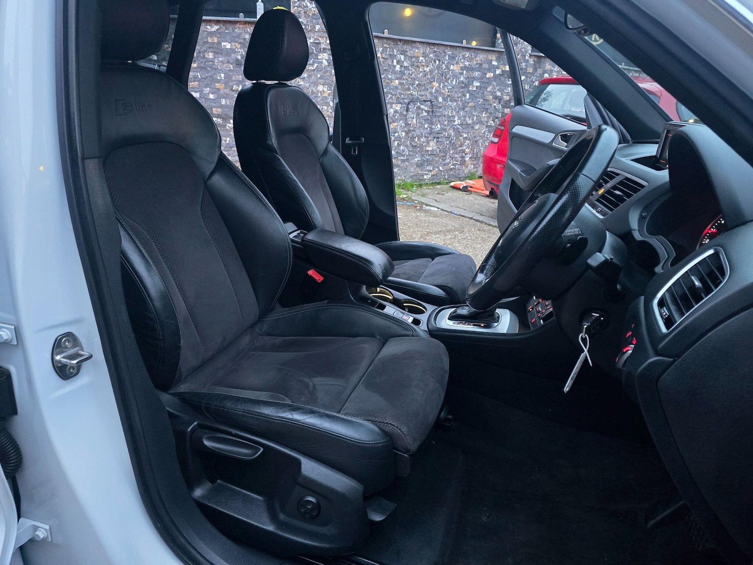 Used Audi Q3 2015 for sale - 77358424: Photo 17