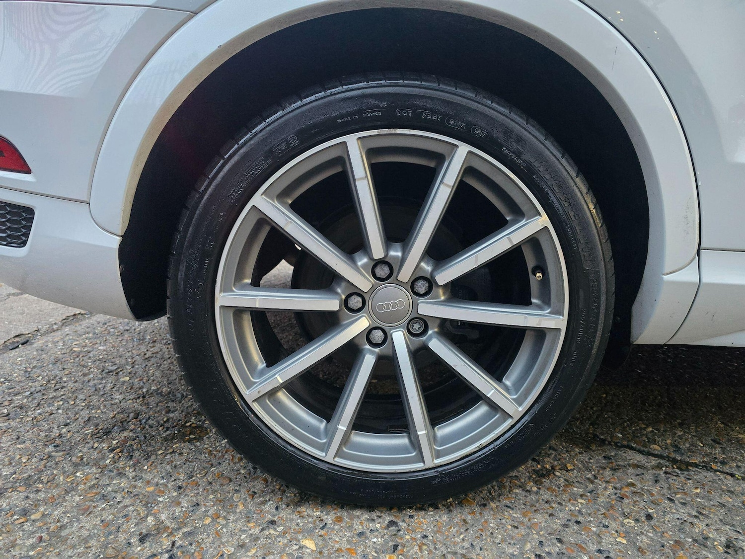 Used Audi Q3 2015 for sale - 77358424: Photo 28