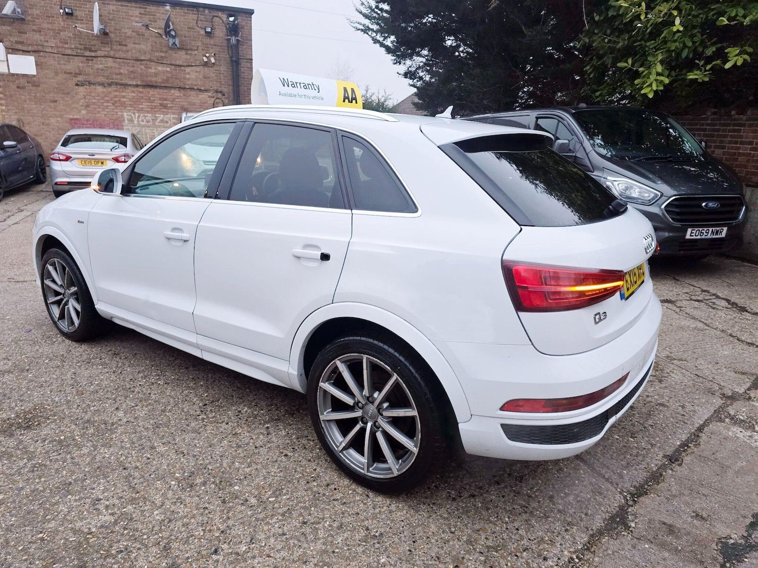Used Audi Q3 2015 for sale - 77358424: Photo 3