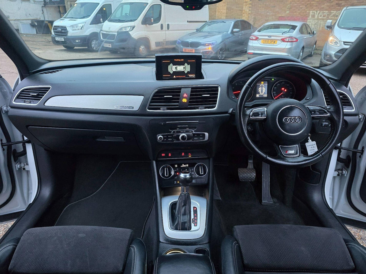 Used Audi Q3 2015 for sale - 77358424: Photo 9