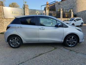 Used Toyota Yaris 2013 for sale - 74712829: Photo