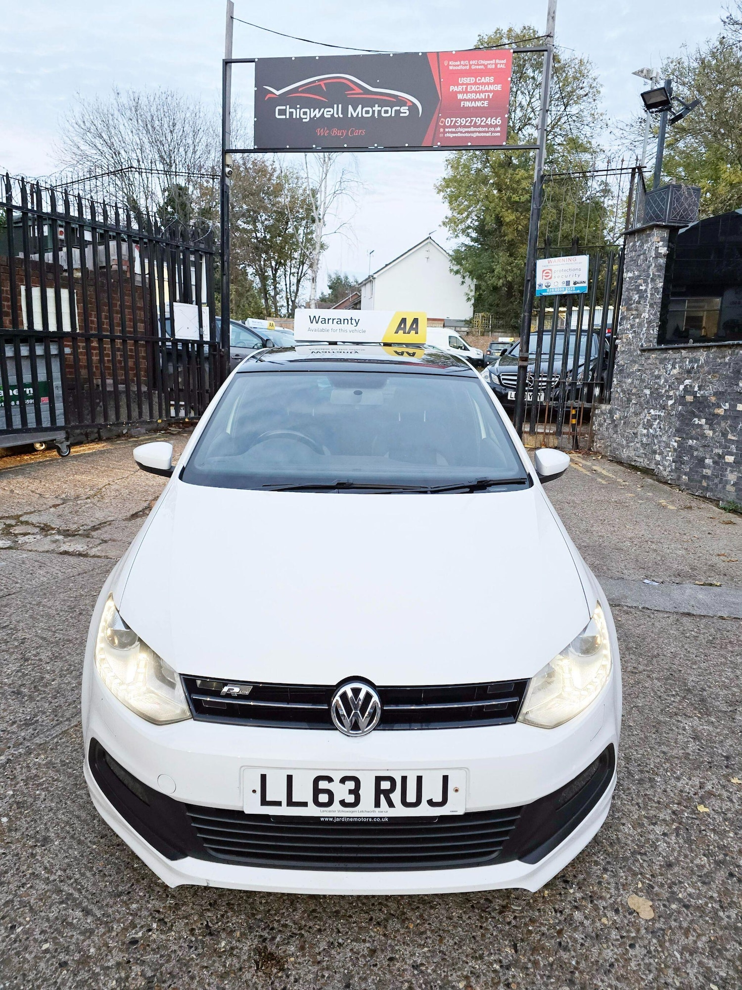 Used Volkswagen Polo 2013 for sale - 76473386: Photo 1