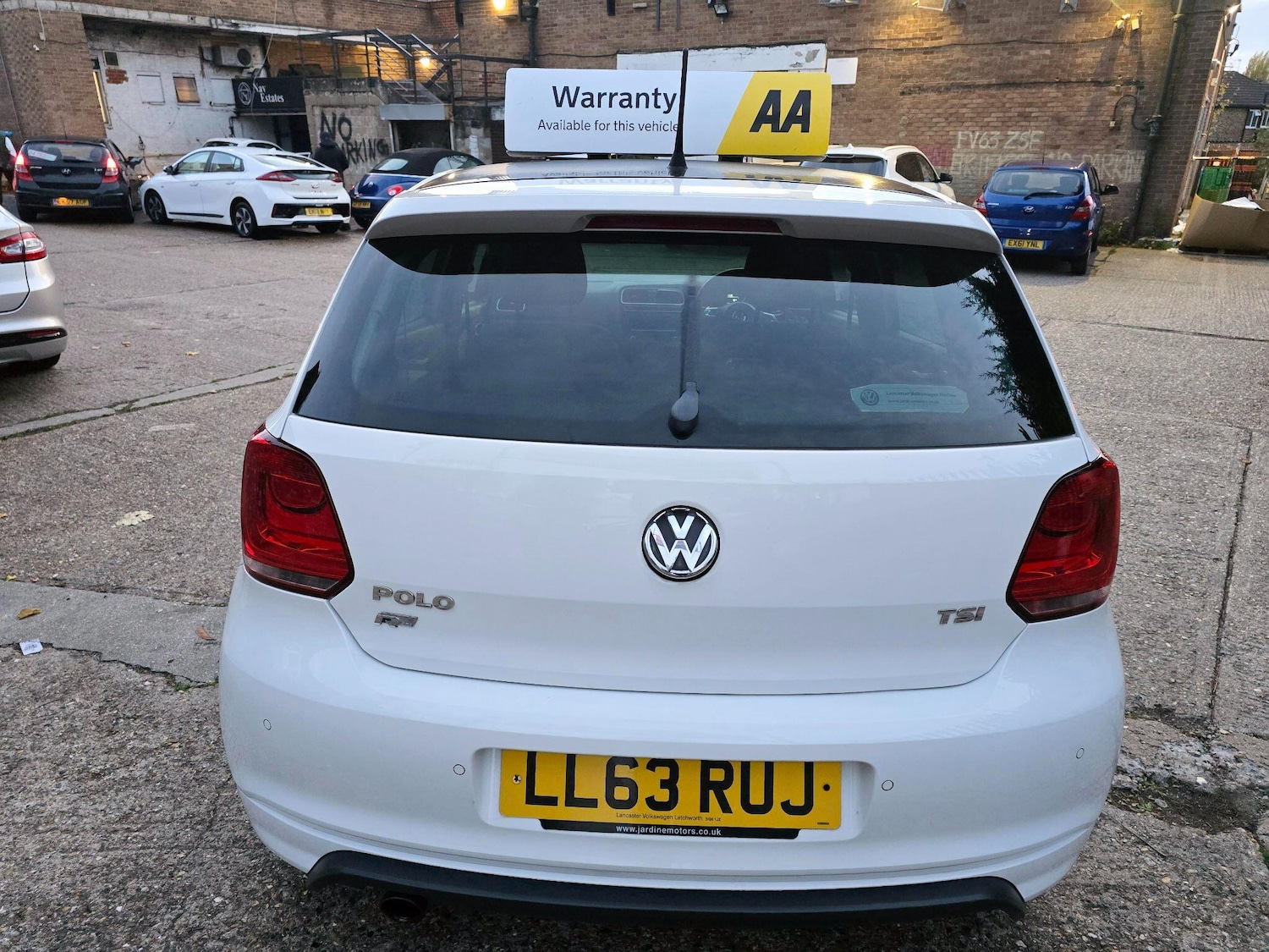 Used Volkswagen Polo 2013 for sale - 76473386: Photo 10