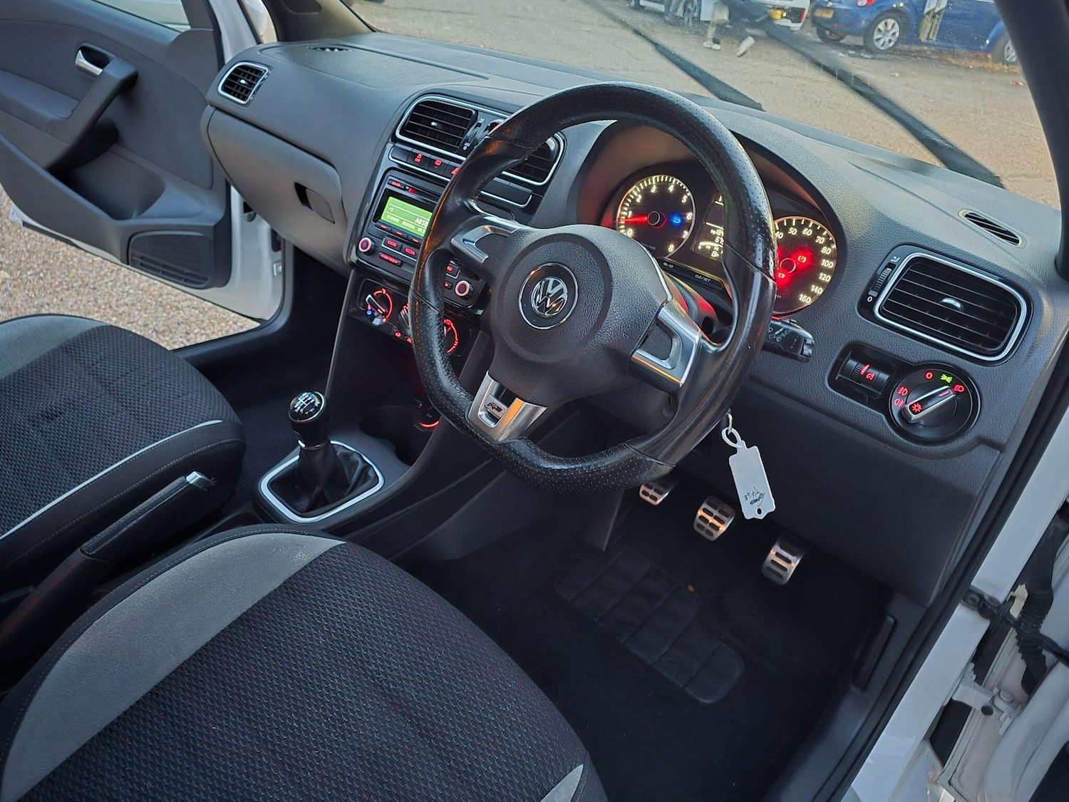 Used Volkswagen Polo 2013 for sale - 76473386: Photo 19