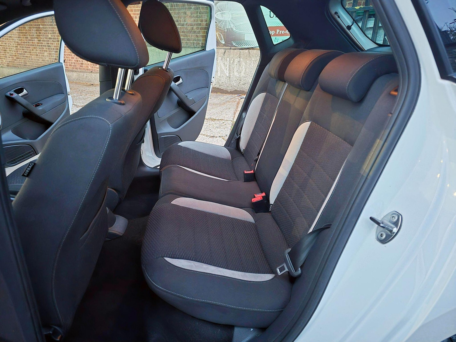 Used Volkswagen Polo 2013 for sale - 76473386: Photo 26