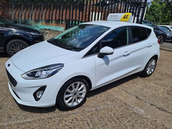 Used Ford Fiesta 2018 for sale - 78965485: Photo
