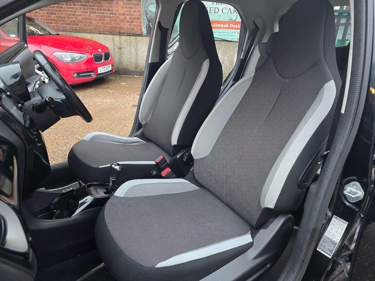 Used Toyota AYGO 2015 for sale - 77550412: Photo 20