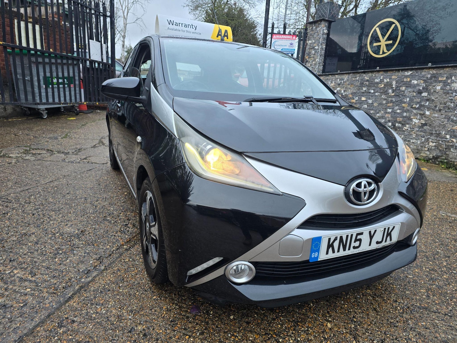 Used Toyota AYGO 2015 for sale - 77550412: Photo 31