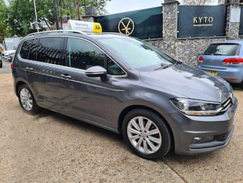 Used Volkswagen Touran 2018 for sale - 79711662: Photo