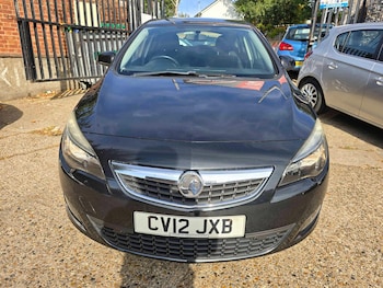 Used Vauxhall Astra 2012 for sale - 76060004: Photo