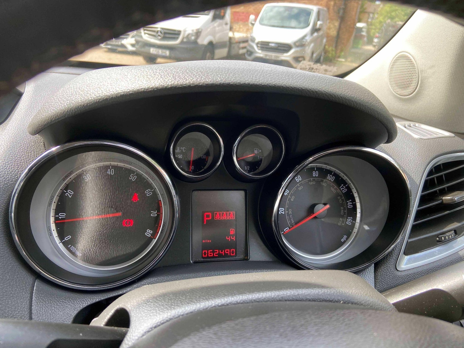 Vehicle 29