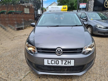 Used Volkswagen Polo 2010 for sale - 79049683: Photo