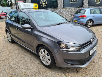 Used Volkswagen Polo 2010 for sale - 79049683: Photo