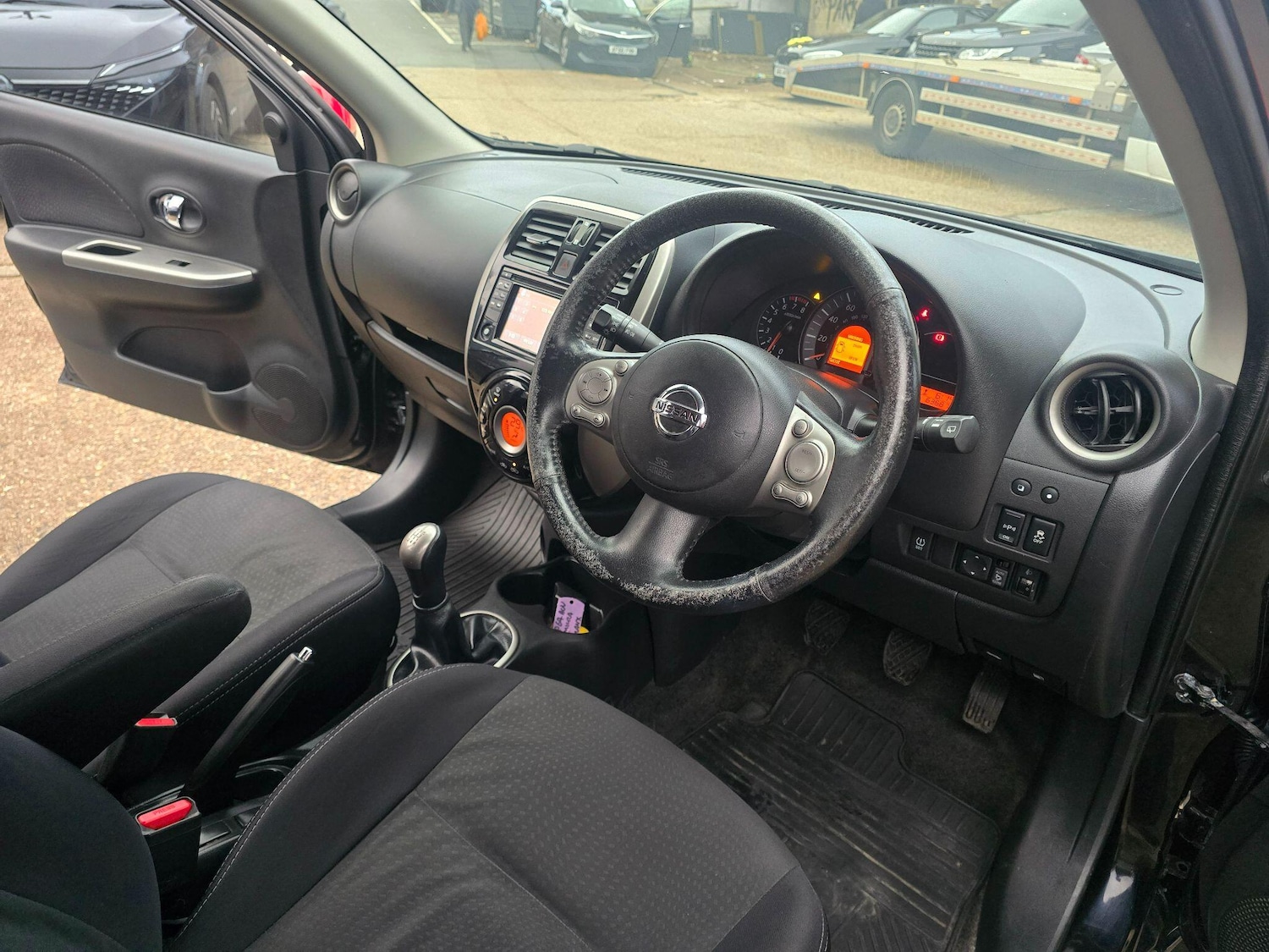 Used Nissan Micra 2014 for sale - 76953523: Photo 12