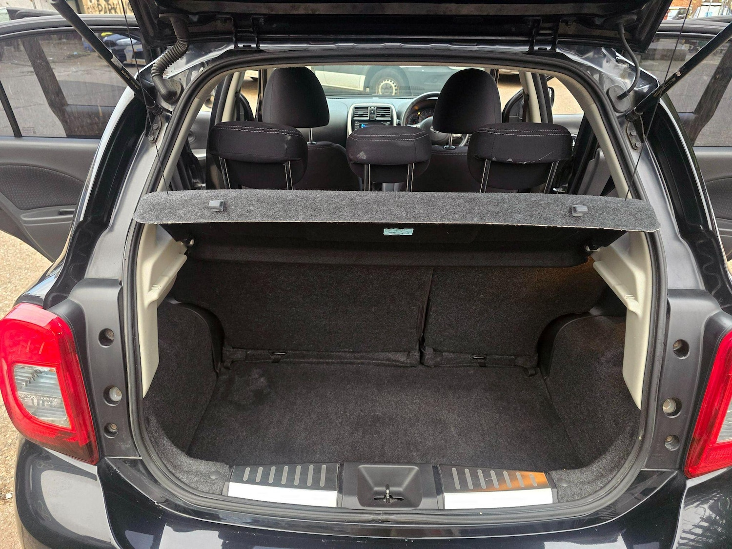 Used Nissan Micra 2014 for sale - 76953523: Photo 28