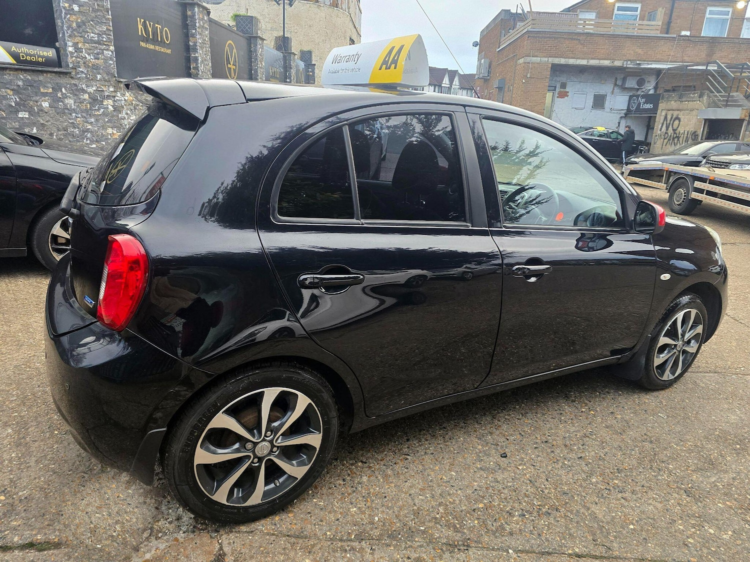 Used Nissan Micra 2014 for sale - 76953523: Photo 8