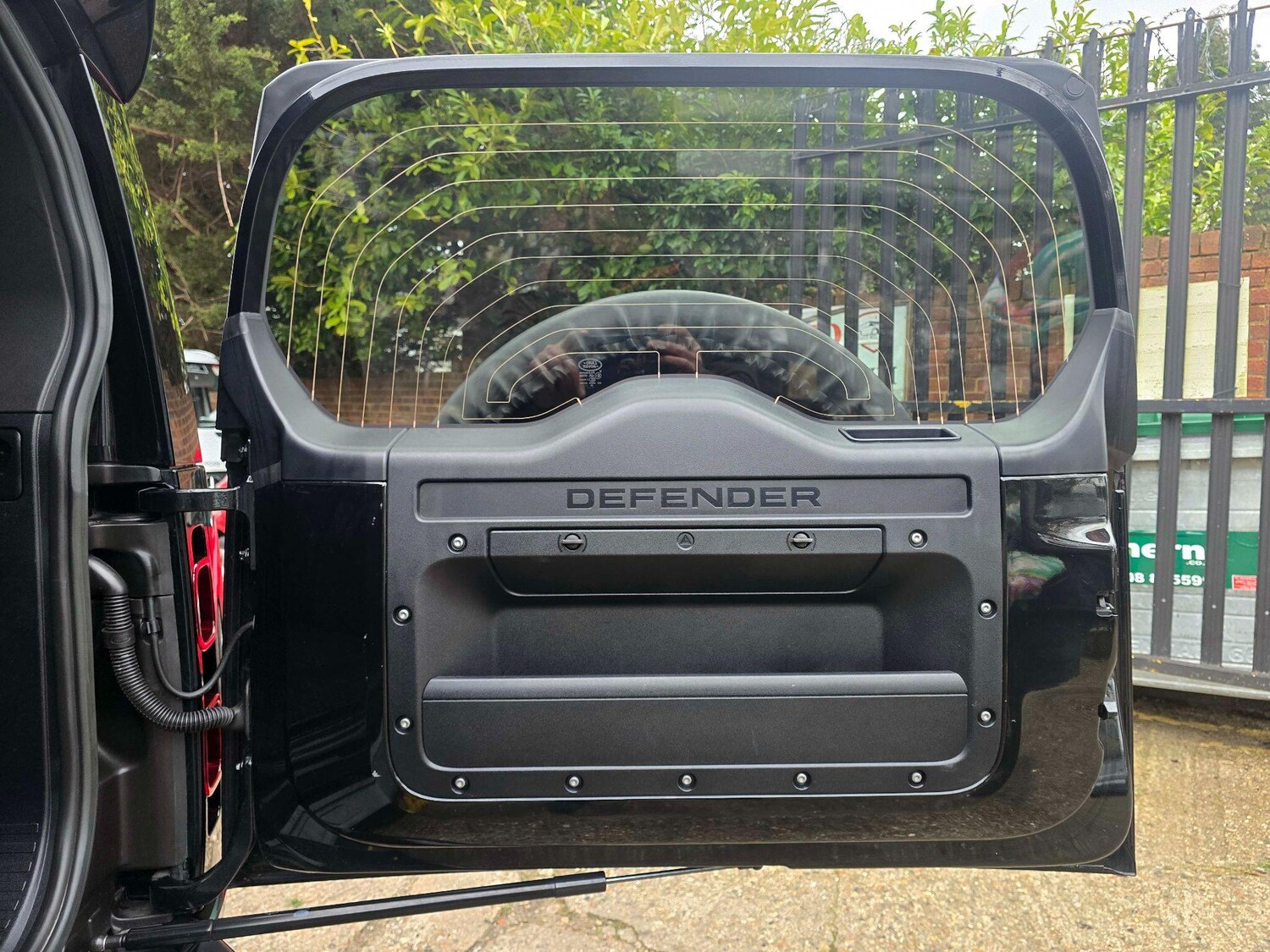 Used Land Rover Defender 110 for sale - 77695541: Photo 26