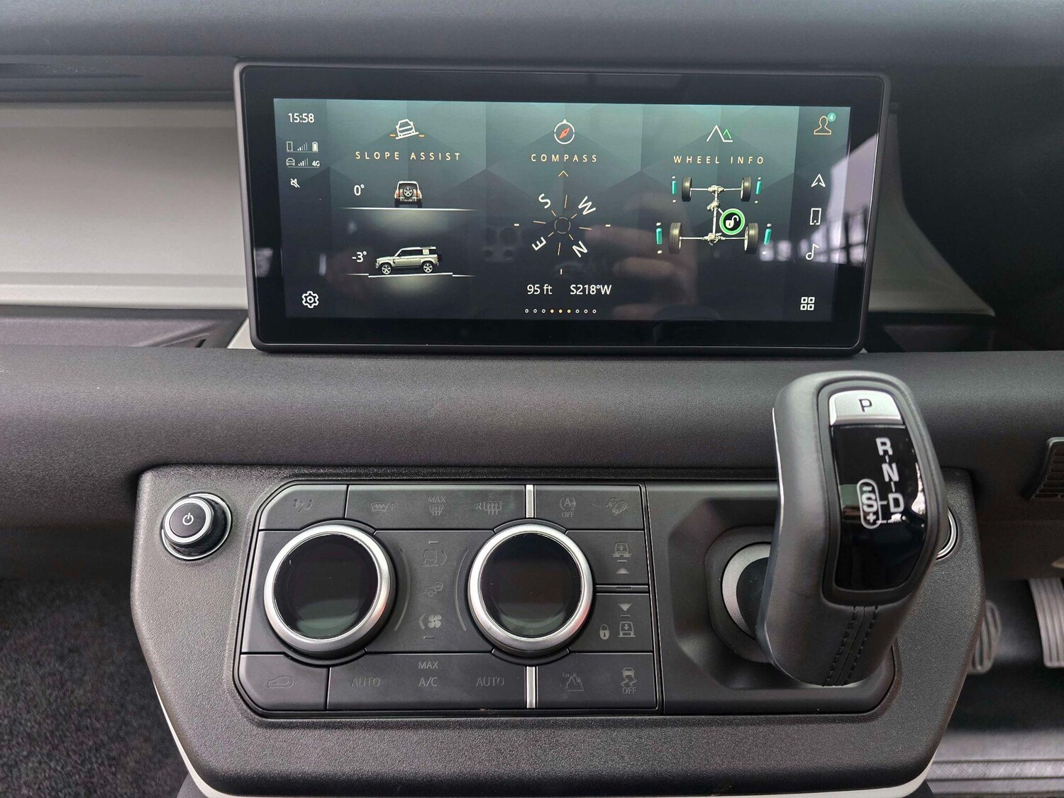 Used Land Rover Defender 110 for sale - 77695541: Photo 29