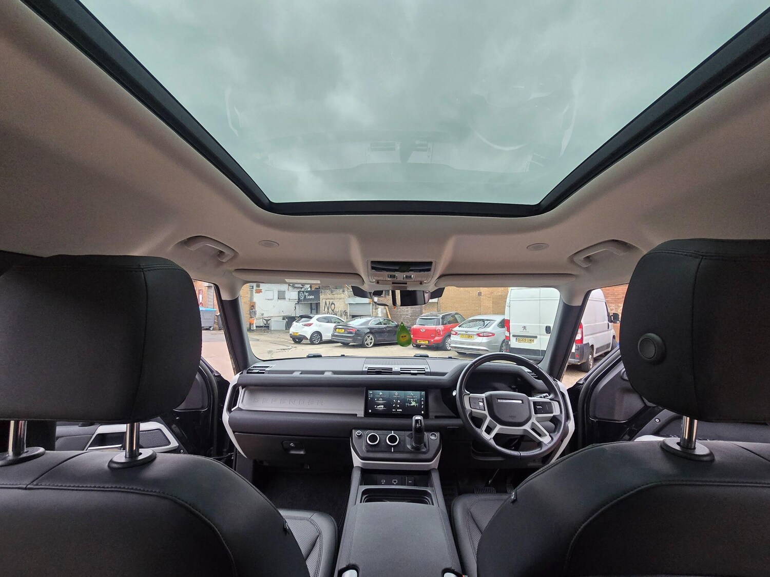 Used Land Rover Defender 110 for sale - 77695541: Photo 31