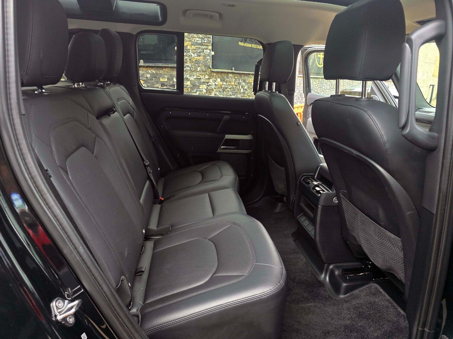 Used Land Rover Defender 110 for sale - 77695541: Photo 43