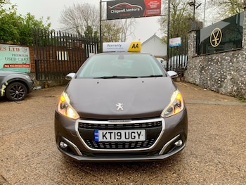 Used Peugeot 208 2019 for sale - 76592174: Photo